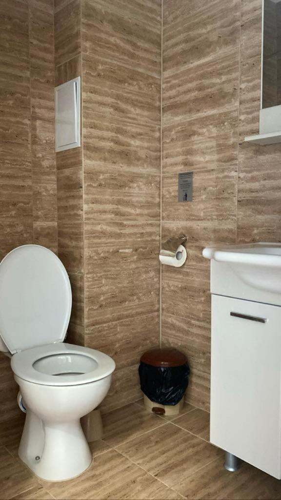 Бялата Къща Hotel Chakalarovo Exterior foto