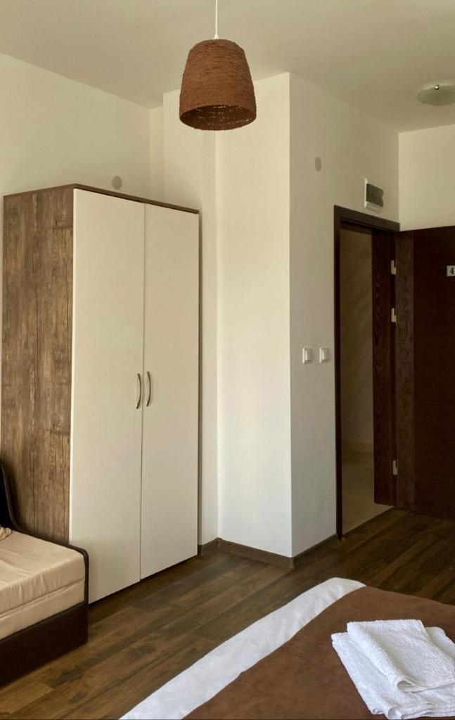 Бялата Къща Hotel Chakalarovo Exterior foto